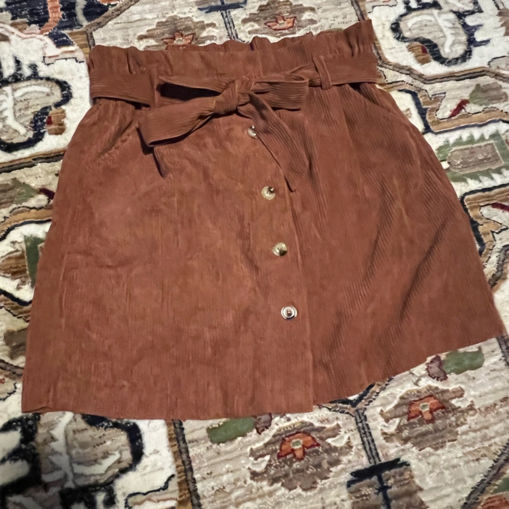 NWOT Amazon Women Paperbag High Waist Elastic Belted Corduroy Mini Skirt